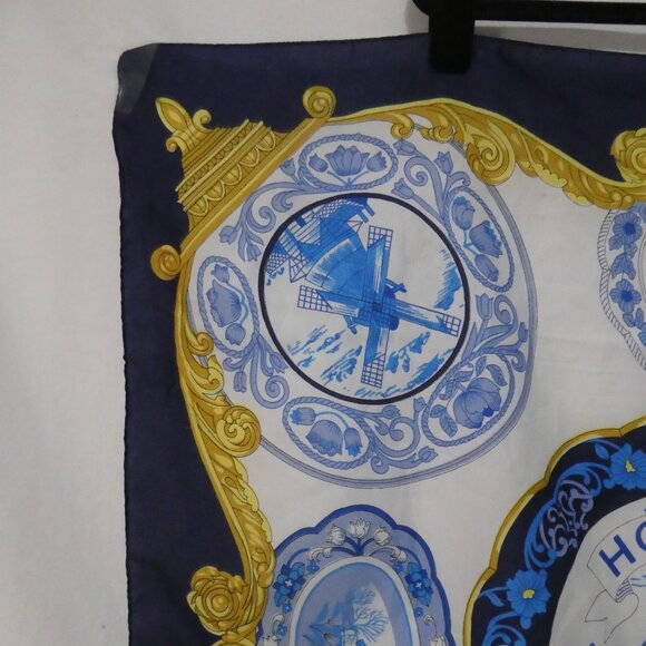 Unbranded | OS | Blue White Gold | Holland Souvenir Scarf - Picture 4 of 16